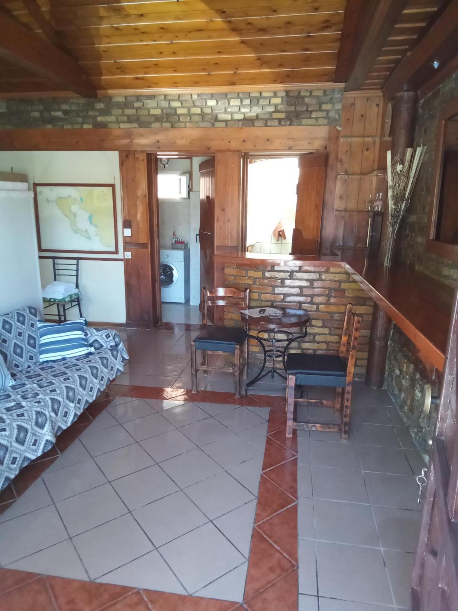Apartment 56s.m Comftorable Studio,airport Area