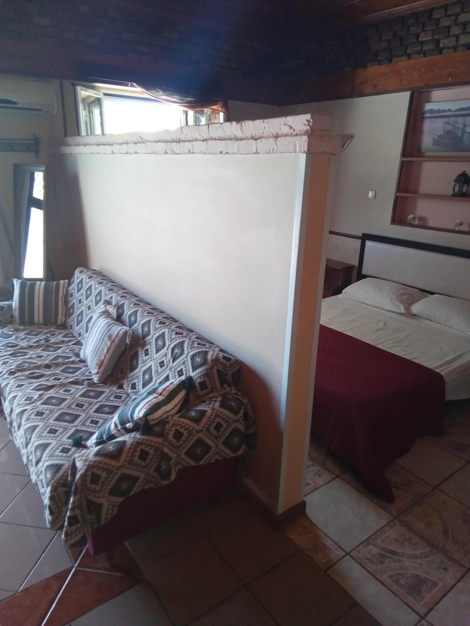 56s.m Comftorable Studio,airport Area Apartment